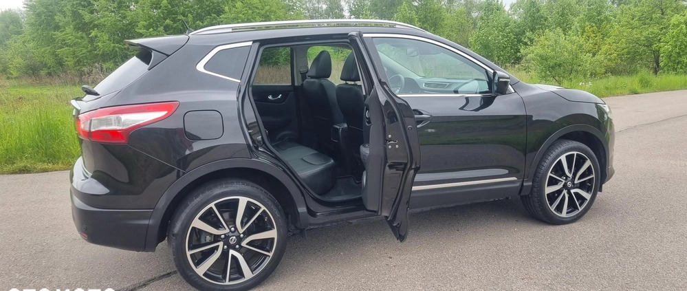 Nissan Qashqai cena 57800 przebieg: 76000, rok produkcji 2014 z Puszczykowo małe 742